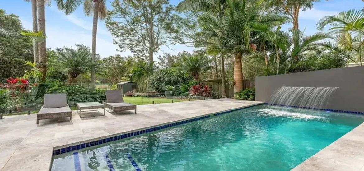 Want a Chic Pool Surround? Try These 4 Trendy Building Materials