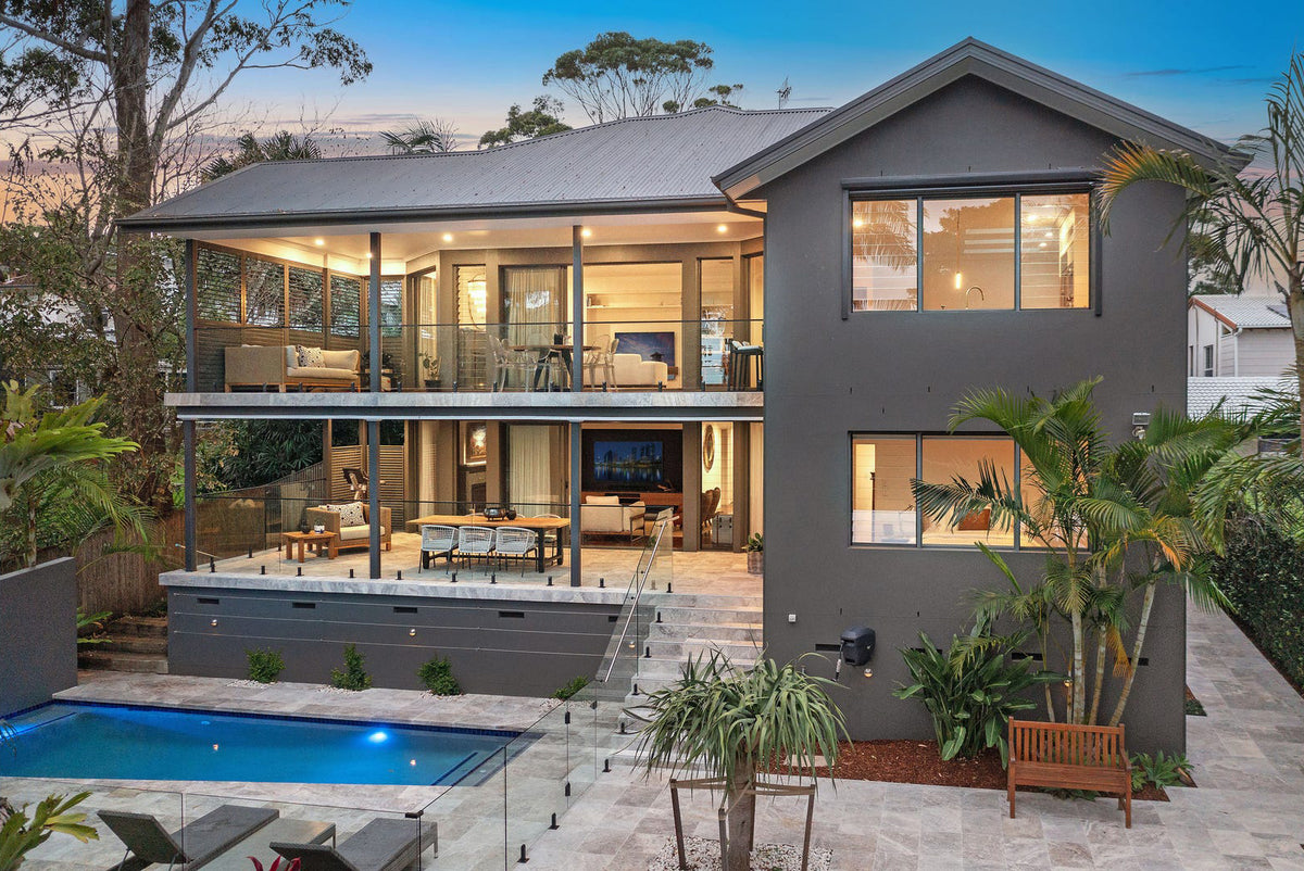 Luxury Poolside Residence