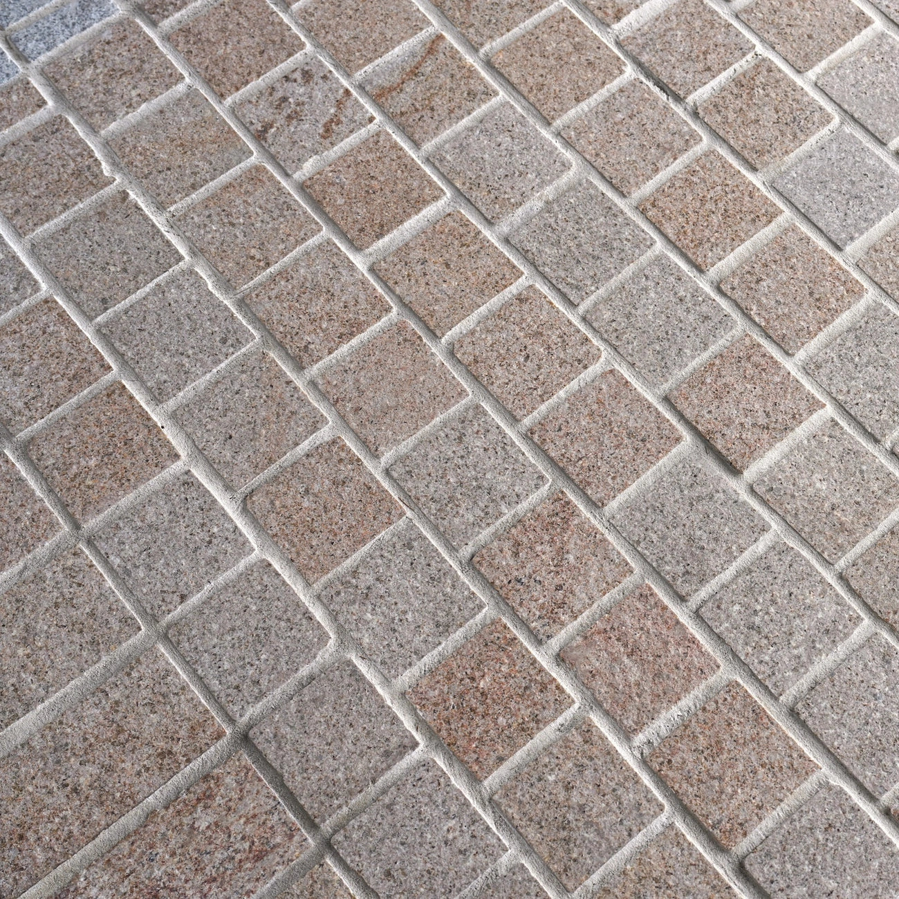 Honey Jesper Cobblestones