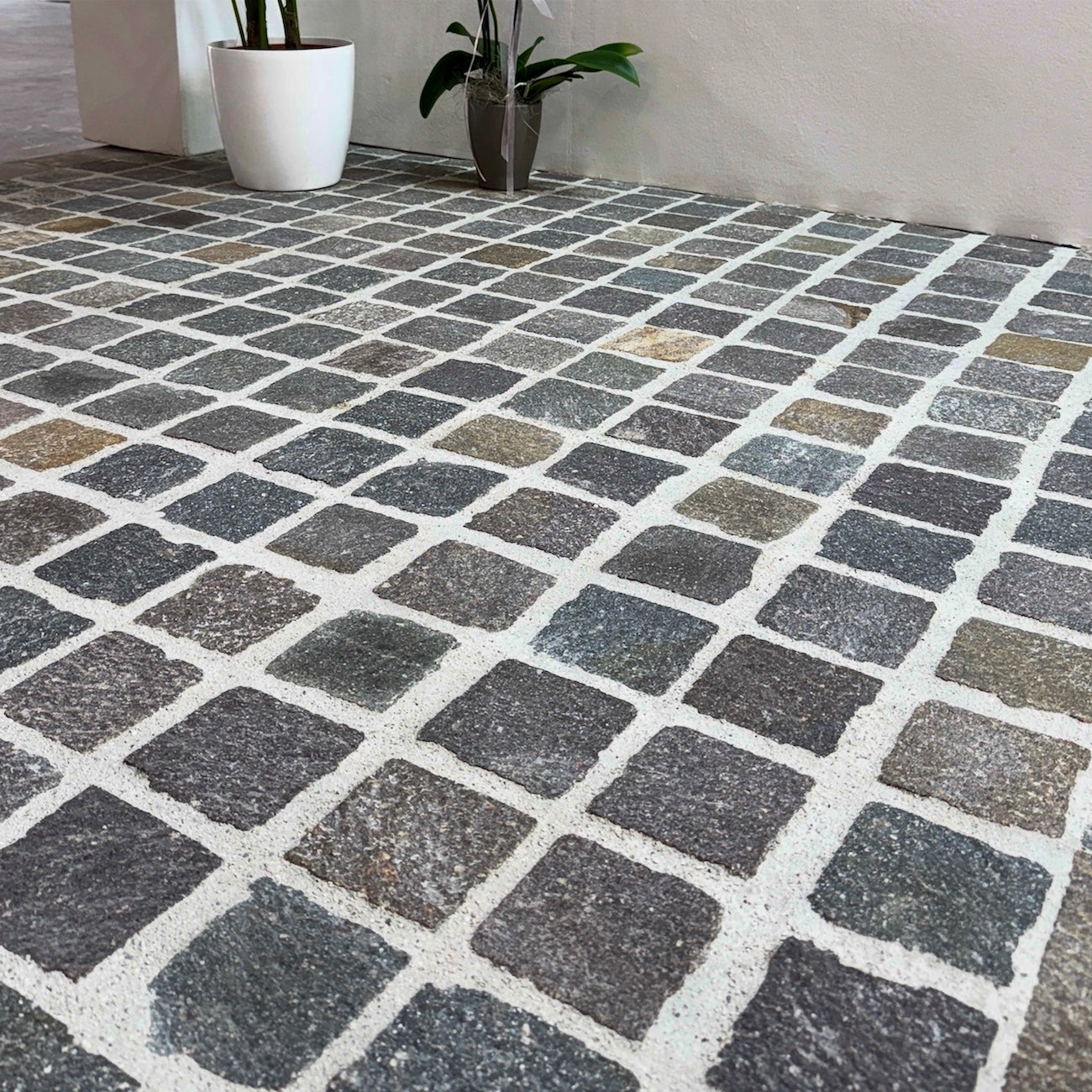 Porphyry Cobblestones