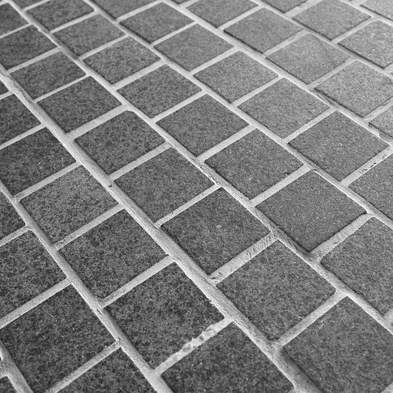 Raven Black Granite Cobblestones