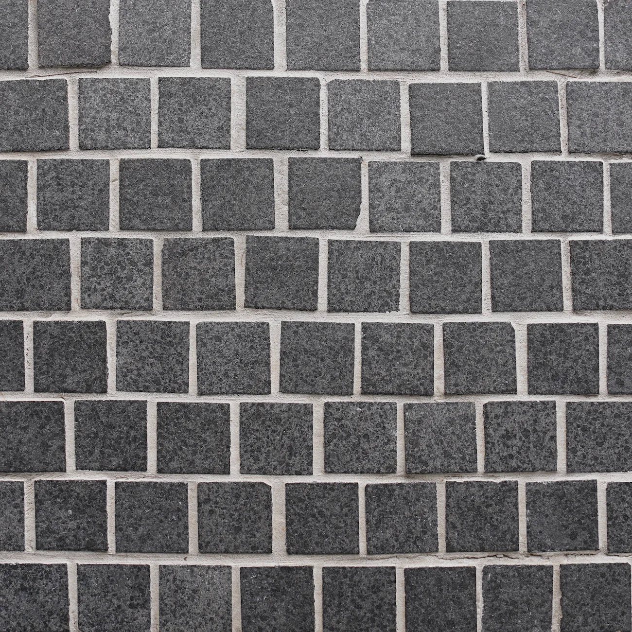 Raven Black Granite Cobblestones