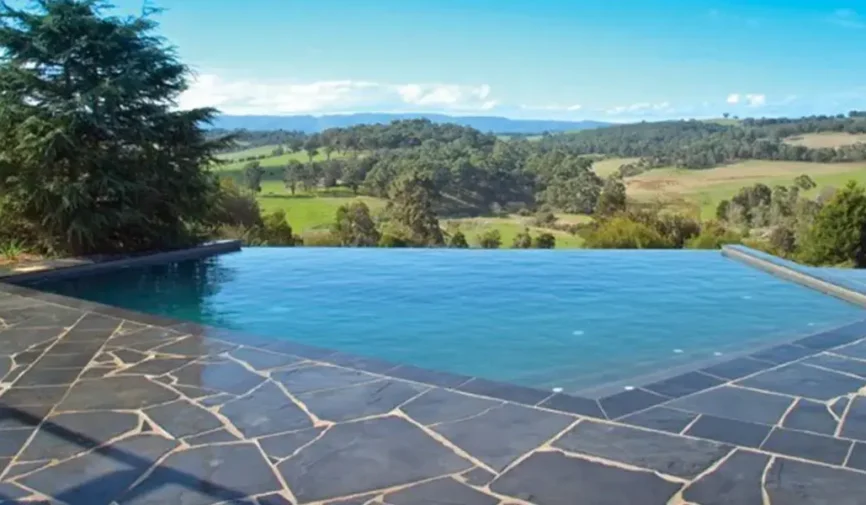 easy-tips-tricks-maintain-beauty-of-limestone-pavers