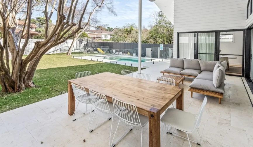 enhancing-your-porch-with-natural-stones