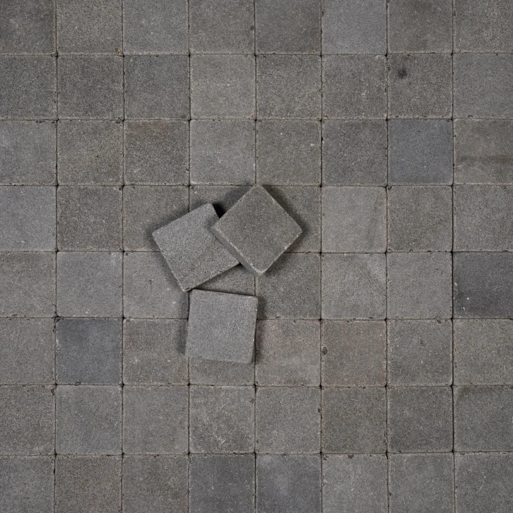 Kashmira Bluestone Loose Cobblestone